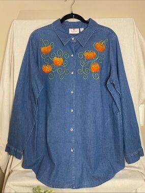 Quacker Factory Women's Button Up Jean Shirt with Embroidered Pumpkins, Size L